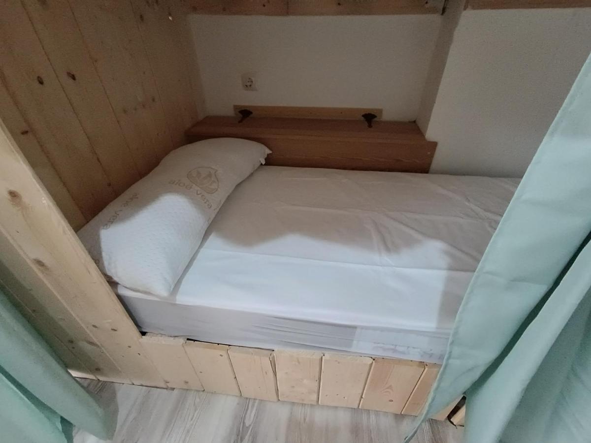 Hostel Bretema 卢戈 外观 照片